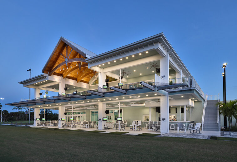 Palm Beach Gardens Par 3 Golf Clubhouse